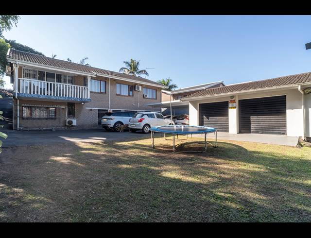 5 BEDROOM HOUSE SOLD IN RESERVOIR HILLS